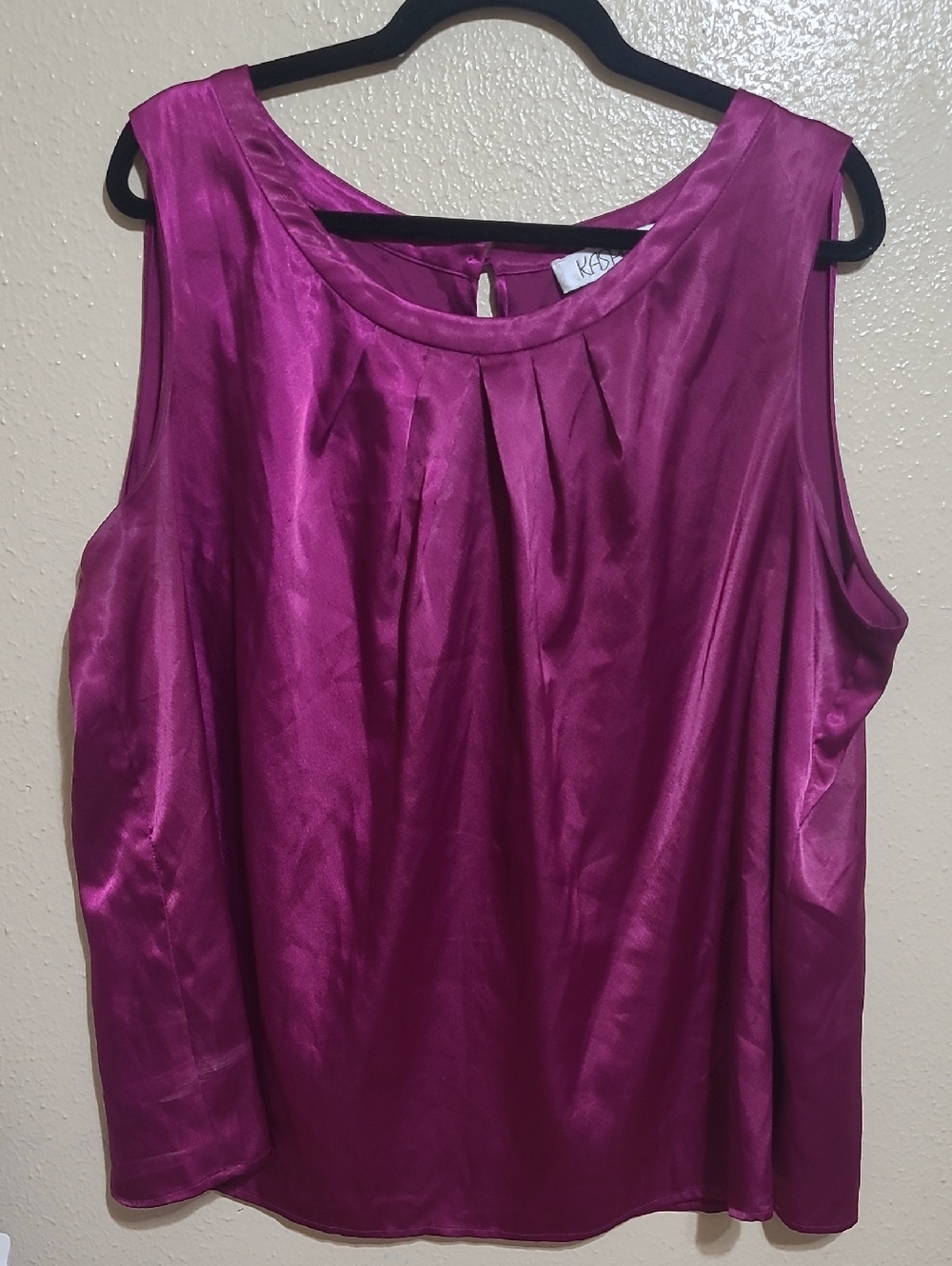 Kasper Sleeveless Satin Pleated Neck Tank - Purple
